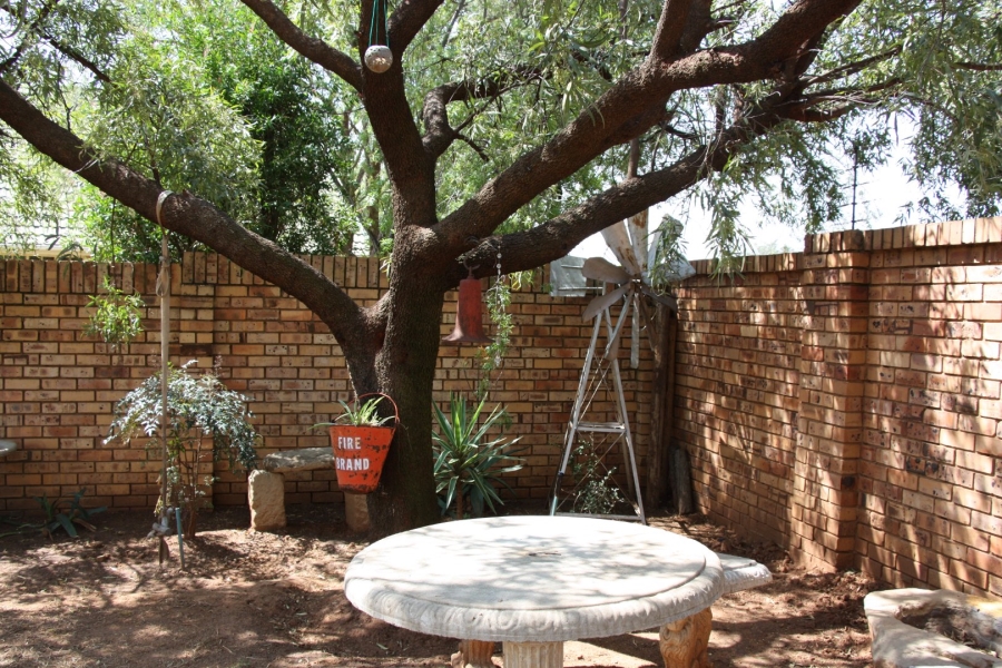 3 Bedroom Property for Sale in Langenhovenpark Free State